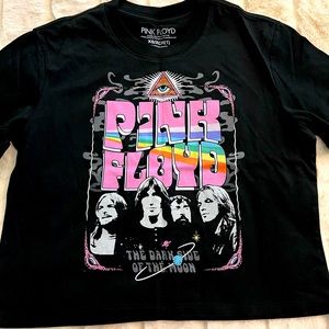 NWOT womens shirt size xs Pink Floyd 💕⭐️☺️